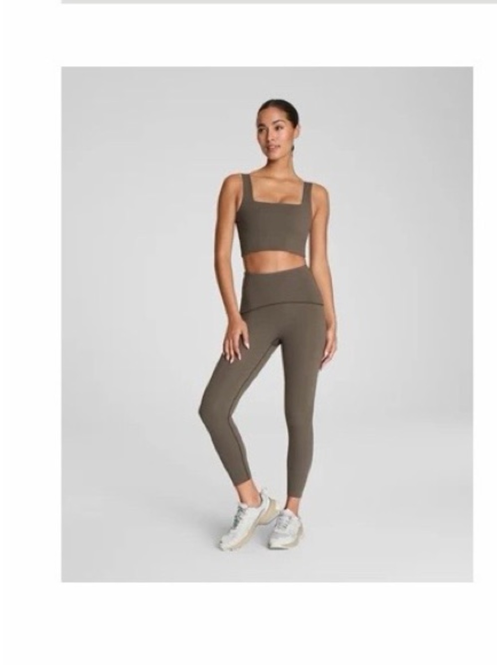 SPANX Booty Boost High-Rise 7/8 Performance Leggings. NWOT.